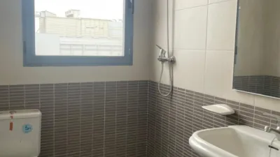Oficina en alquiler en Carretera de Granada, La Viña-San José (Lorca) de 350 €<span>/mes</span>
