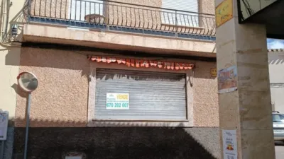 House in Town Centre photo 2