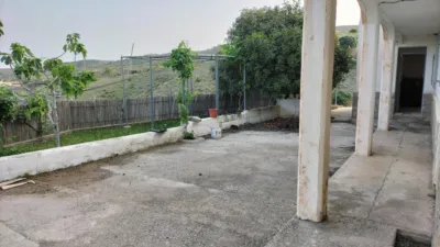 House in A 15 Minutes from H Overa photo 2