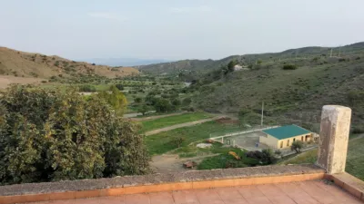 House in A 15 Minutes from H Overa photo 6