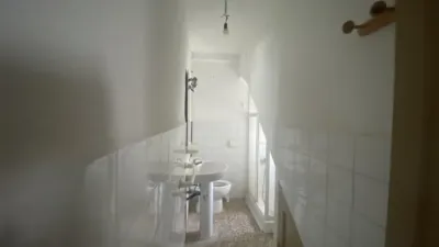 House in the Center photo 9