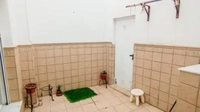 House in Centre photo 8