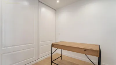 Apartment in Salamanca District photo 14