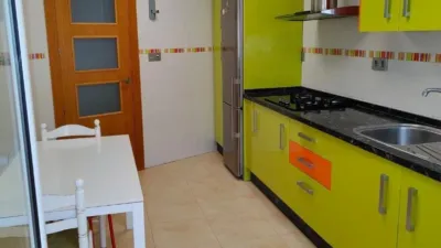 Flat in Nuevo Mercadona Area photo 4