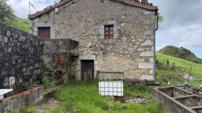 House on Rucandio Street photo 6