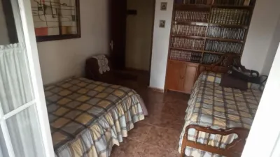 Casa en Plaza Primero de Mayo photo 5