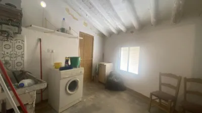 House in the Centre photo 12