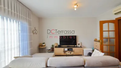 Piso en venta en Las Arenas, Ègara (Distrito Sant Pere Nord-Ègara. Terrassa) de 229.000 €