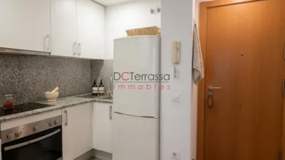 Piso en venta en Cementiri Vell, Cementiri Vell (Distrito Vallparadís-Escoles. Terrassa) de 118.000 €