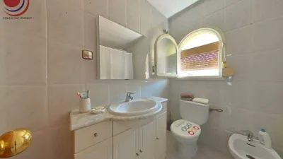 Chalet en venta en Carrer del Bosc, 14, Camí del Molí (Albinyana) de 230.000 €