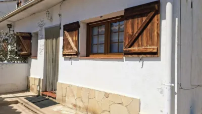 Chalet en venta en Carrer del Bosc, 14, Camí del Molí (Albinyana) de 230.000 €
