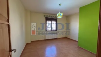 Miniatura 10