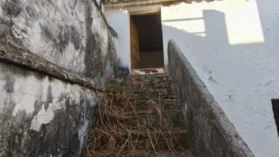 House in Centre photo 26
