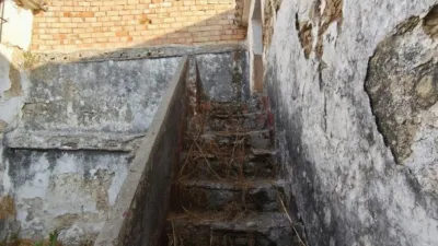 House in Centre photo 31