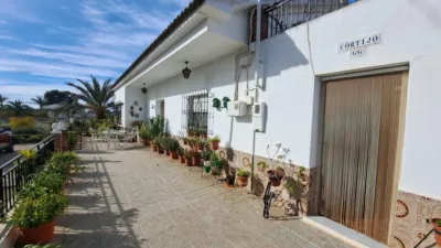 Chalet for Sale in Ceferino photo 9