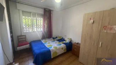 Apartment on Pedro García Villalba Street, 1 photo 28