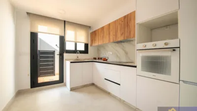 House on Carrer Dinamarca, no. s/n photo 34