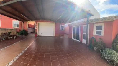 Chalet on Calle del Chopo, No. s/n photo 9
