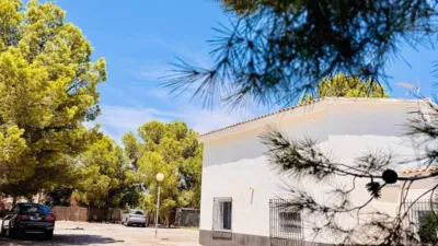 Rustic finca on Calle Valle del Sol, No. S/N photo 20