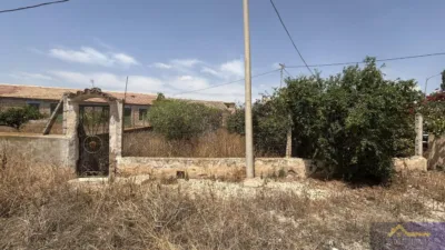 Rustic property on Calle Paraje Ruices, No. S/N photo 2