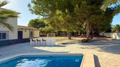 Rustic finca on Calle Valle del Sol, No. S/N photo 5