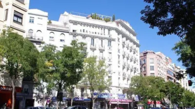 Apartment in Salamanca District photo 3