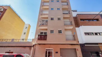 Piso en Carrer del Poeta Llorente photo 2