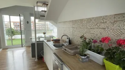 Penthouse on Carrer de Donoso Cortés photo 13