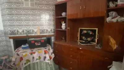 House in the Centre photo 8