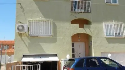 Chalet en calle de Miguel López Bravo photo 3