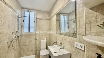 Apartment on Carrer de la Llanterna photo 21