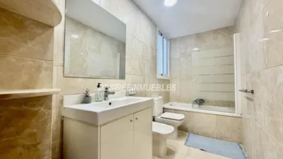 Apartment on Carrer de la Llanterna photo 24