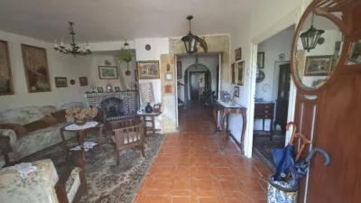 House on Camino de Gargollo Street photo 5