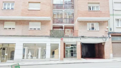 Piso en alquiler en Calle de Fuertes Acevedo, cerca de Calle del Catedrático Rodrigo Uría, Buenavista-El Cristo (Oviedo) de 900 €<span>/mes</span>