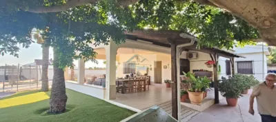 Chalet in Campillo photo 7