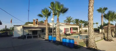 Chalet in Campillo photo 5