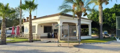 Chalet in Campillo photo 4