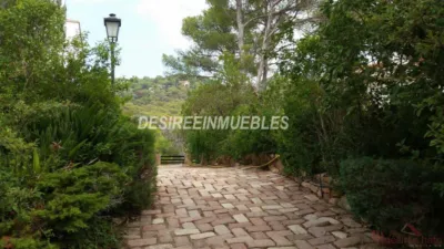Chalet on Carrer de la Carrasca photo 14