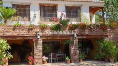 Chalet on Carrer de la Carrasca photo 4