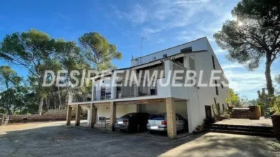 Chalet on Carrer de la Carrasca photo 13