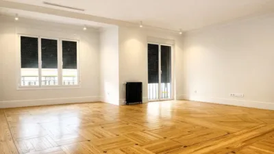 Piso en alquiler en Calle de Maudes, 8, cerca de Calle de Santa Engracia, Río Rosas (Distrito Chamberí. Madrid Capital) de 4.000 €<span>/mes</span>