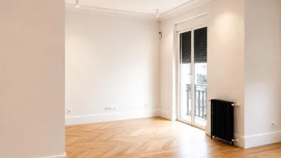 Piso en alquiler en Calle de Maudes, 8, cerca de Calle de Santa Engracia, Río Rosas (Distrito Chamberí. Madrid Capital) de 4.000 €<span>/mes</span>