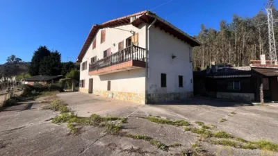House located at Bº de Jurrio 46, 70 B Polig. 25 photo 2