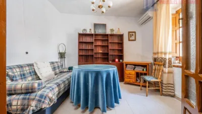 House in the Centre photo 4