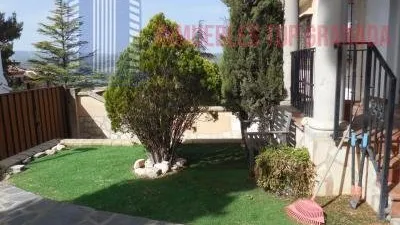 House on Calle D, 33 photo 3