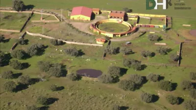 Rustic farm in Monfragüe Park photo 3