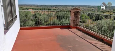 Property for sale in Cáceres photo 4