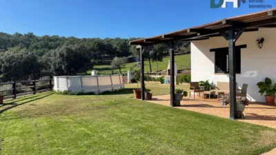 House in Sierra de San Pedro photo 2