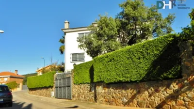 House in Sierrilla II photo 2
