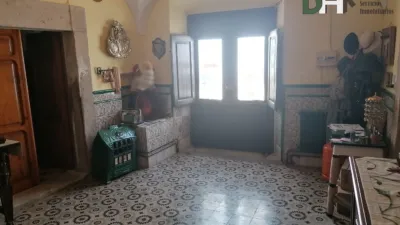 House in Centre photo 11